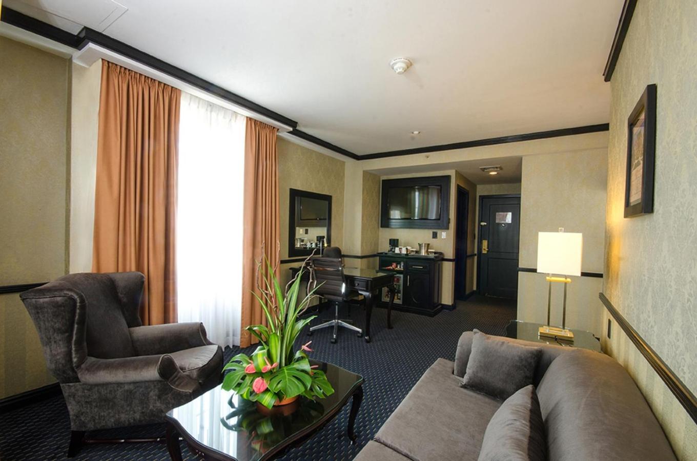 Hilton Princess Сан-Педро-Сула Экстерьер фото